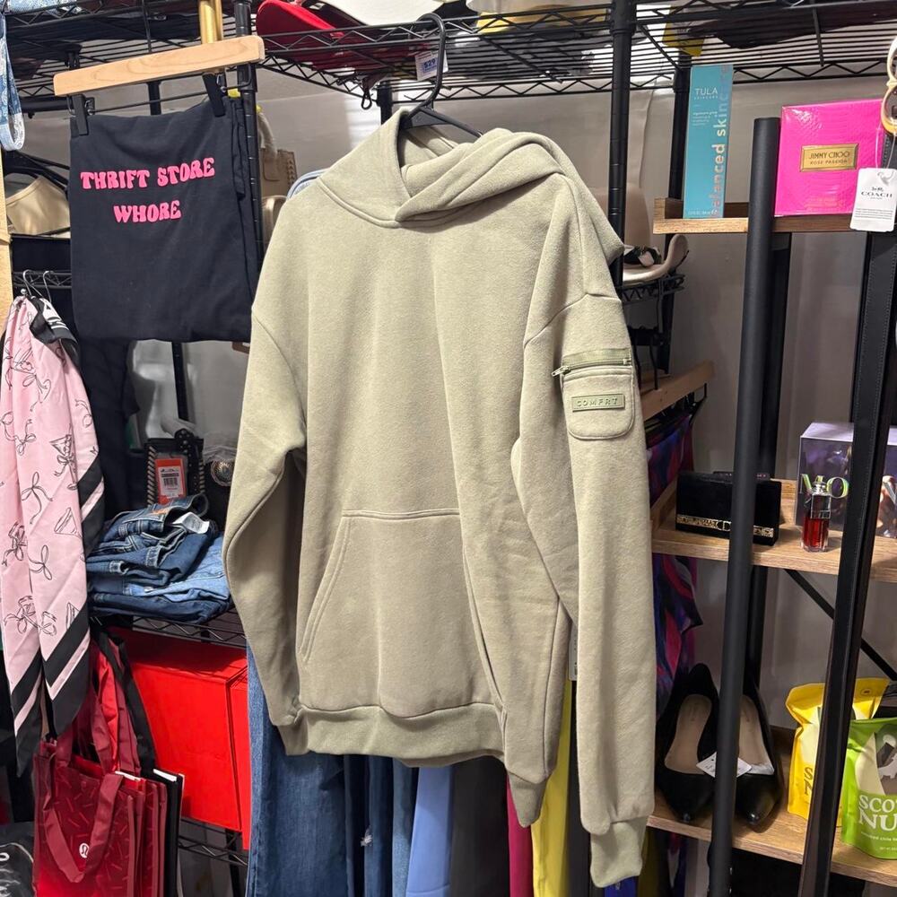 Comfrt khaki green hoodie with